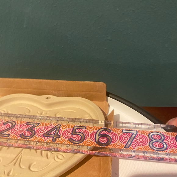 Pampered Chef “Anniversary” Heart Cookie Mold 2000 - Picture 4 of 6